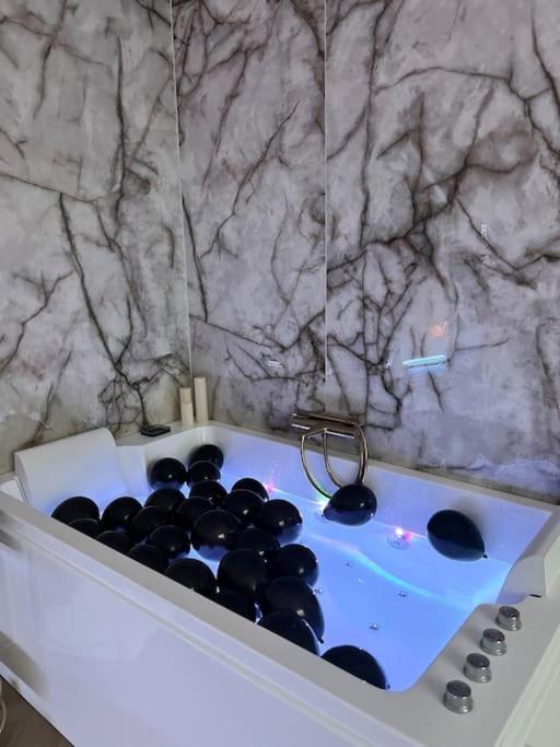 Les Chambres D Excellence Spa Sete Ngoại thất bức ảnh