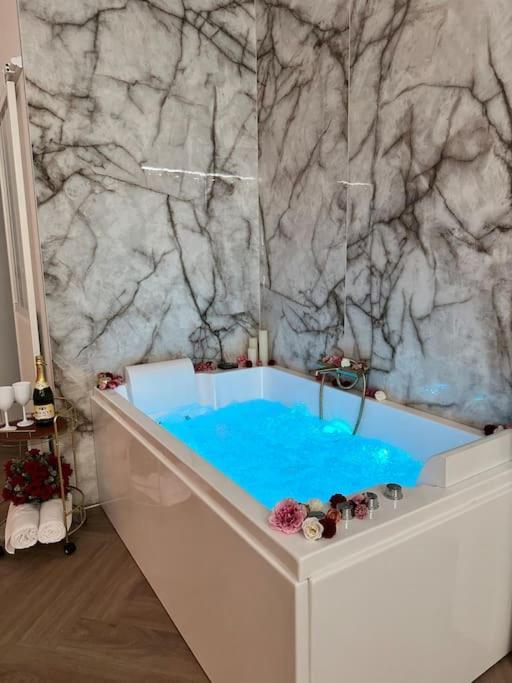 Les Chambres D Excellence Spa Sete Ngoại thất bức ảnh